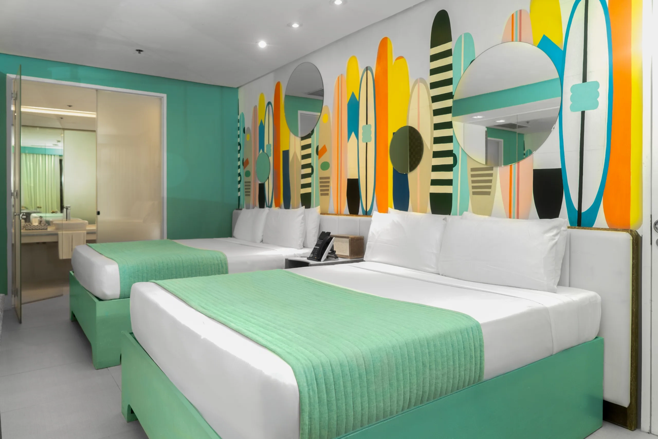 PREMIER ROOM